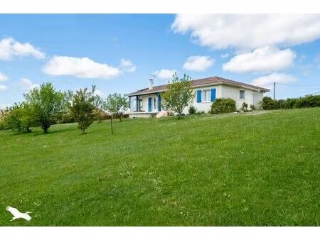 vente maison 5 pièces 104 m² hagetmau (40700)