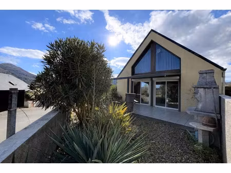 vente maison 5 pièces 181 m² lourdes (65100)