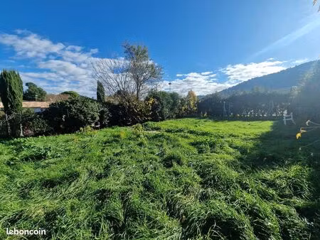 terrain 454 m² la penne sur huveaune