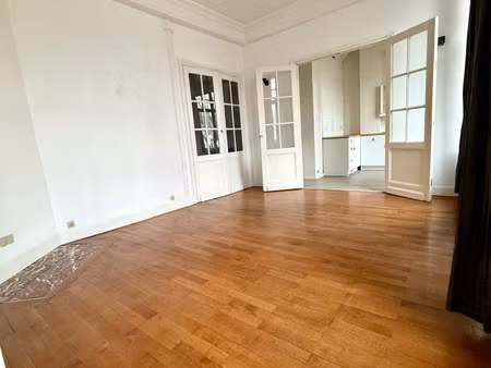 lille vauban-vaste t2 plein de charme dans secteur prise