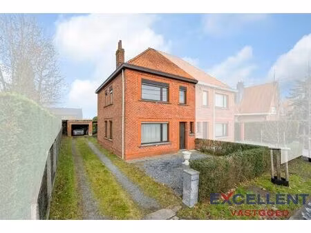 unieke kans: solide woning op ruim perceel deinze