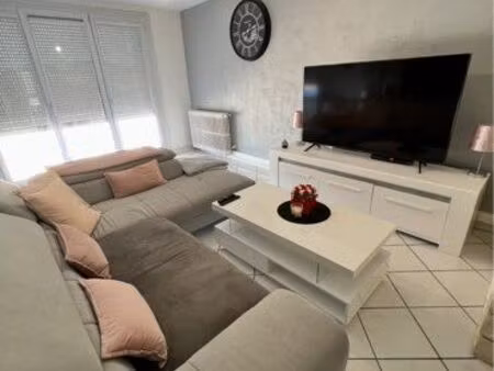 ? appartement t4 – 83 m² – lumineux – 3 chambres – dernier étage – entièrement rénové