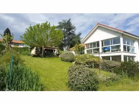 vente maison 6 pièces 180 m2 à navailles-angos