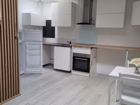 studio 1 pièce 22 m²
