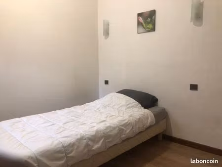 chambre indépendante type studio toute charges comprises