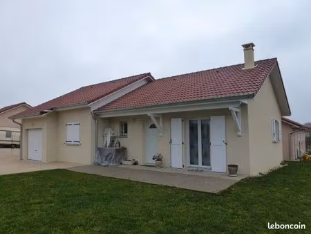 villa 4 pièces 88 m²