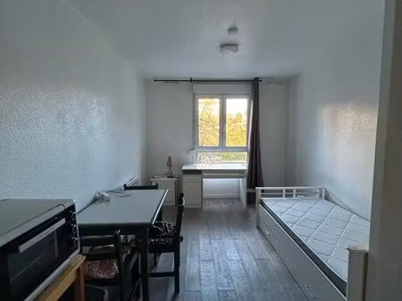 studio meublé croix rousse