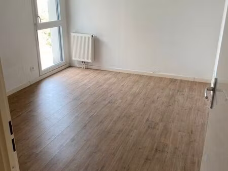 bel appartement t2 à louer la madeleine