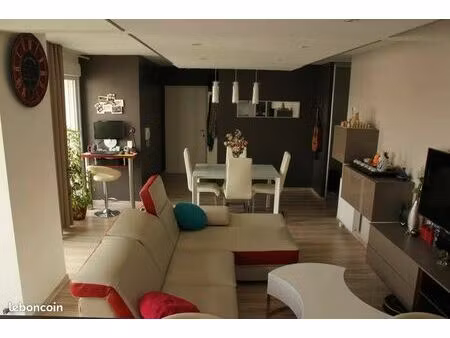 lumineux appart 3 pièces de 58m² en rez de jardin