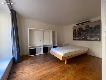 location f1 hyper centre grenoble