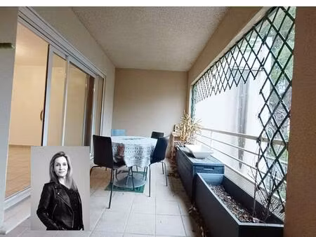 appartement saint chamas 2 pièce(s) + terrasse et parking