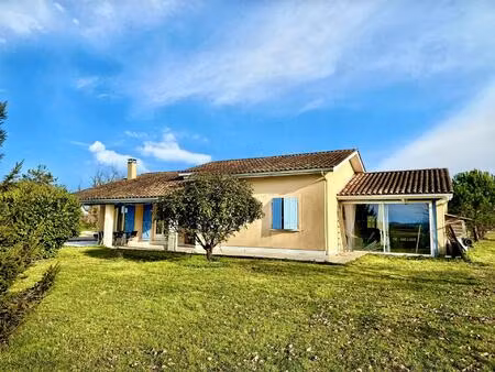 charmante maison moderne avec vue exceptionnelle