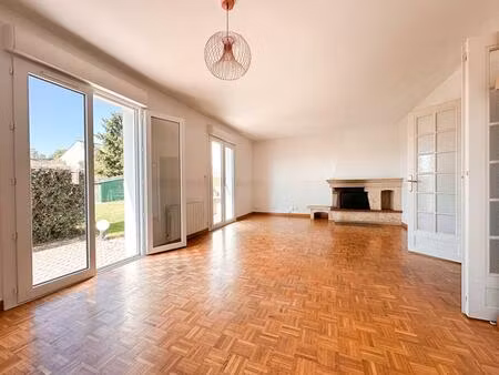 maison saint etienne de montluc - bourg - 4 chambres