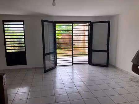 location maison 4 pièces 85m² remire montjoly 97354