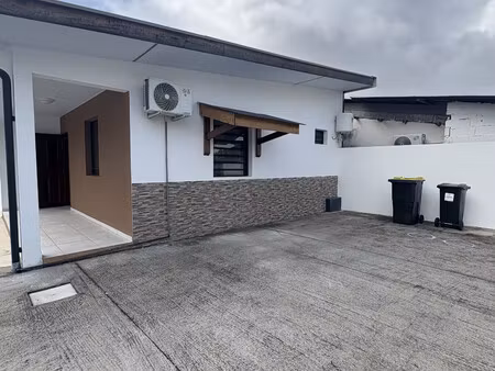 location appartement 2 pièces 43m² cayenne 97300