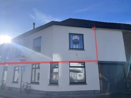 commercieel gelegen kantoorruimtes te huur nabij centrum kuurne (±168 m²)