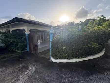 location maison 5 pièces 140m² remire montjoly 97354