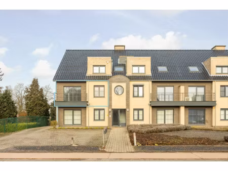 appartement te koop in houthalen-helchteren met 2 slaapkamers