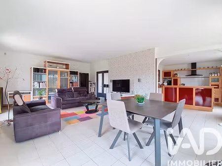 vente maison 7 pièces 167 m² à luynes (37230)  369 000 €