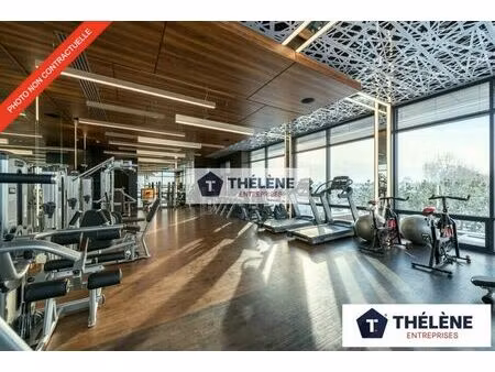 location local commercial 105m2 saint-jean-de-védas 34430 - 1630 € - surface privée