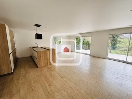 vente maison 5 pièces 131 m² à gueux (51390)  424 000 €