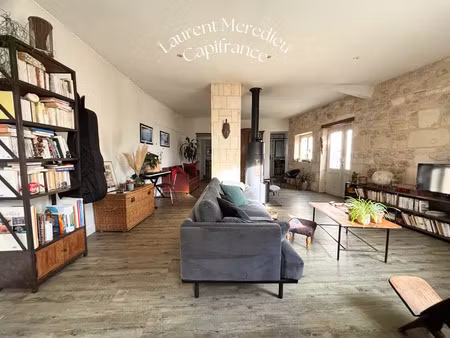 vente maison 6 pièces 153 m² cadillac-en-fronsadais (33240)