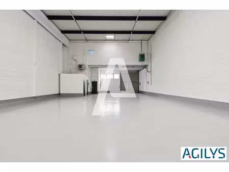 a louer : plusieurs lots d'activités mixtes disponibles au sein d'un parc d'activités - su