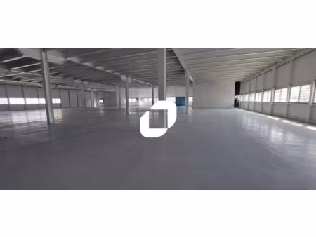 a louer  batiment independant