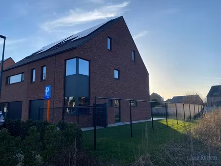 huis te koop in veltem-beisem met 6 slaapkamers