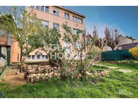 grand studio de 42 22 m2 secteur gambetta