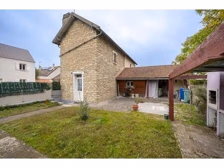charmante maison avec jardin à mantes-la-jolie