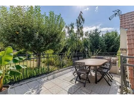 appartement de 4 pièces de 88 m² situé à fosses