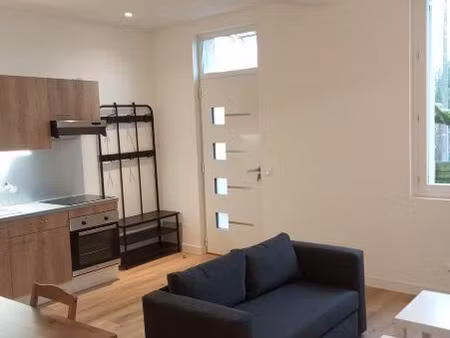 location maison 3 pièces 55 m² à coutras (33230)