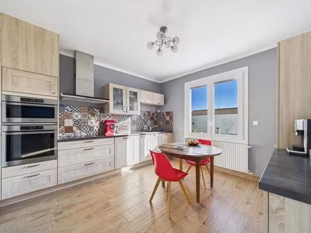 maison de 95 m² avec grand jardin à préguillac