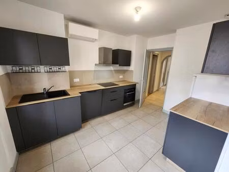 location appartement 4 pièces 102 m² à grenoble (38000)