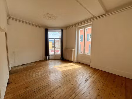 vente appartement 6 pièces 167 m² voiron (38500)