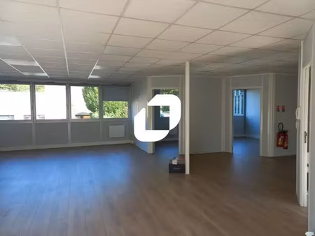 a vendre  secteur croise laroche