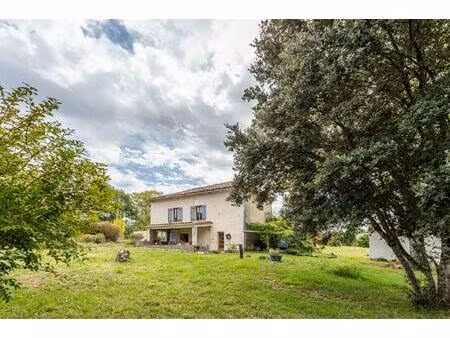 maison de campagne en pierre