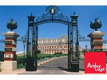 location local commercial 72m2 biarritz 64200 - 4166 € - surface privée