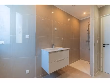 maison 6 pièces - 111 m²