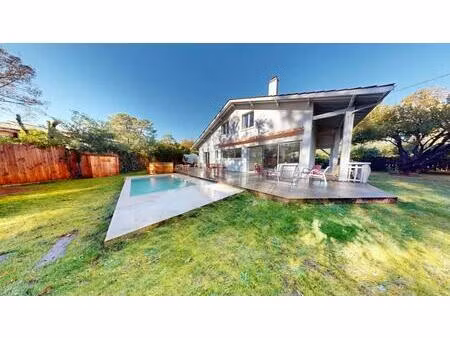 prestigieuse villa basco-landaise au cap-ferret