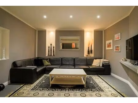 maison de 7 pièces de 190 m² à orchies