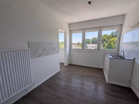 location appartement 4 pièces 85 m² à creutzwald (57150)