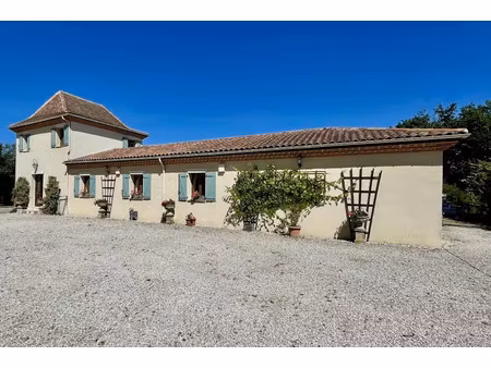vente maison 11 pièces 377 m² à marciac (32230)  695 000 €