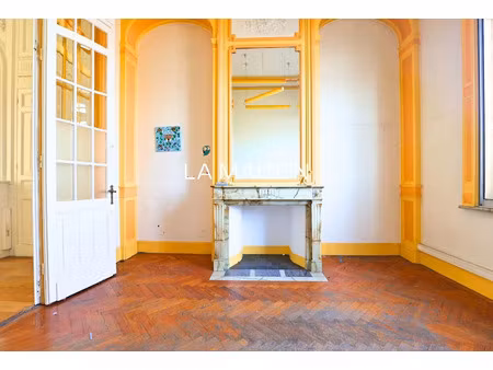 vente maison 10 pièces 385 m² à lille (59000)  630 000 €