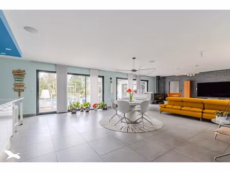 vente maison 7 pièces 206 m² à montussan (33450)  661 704 €