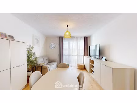 vente appartement 4 pièces 67 m² à noyon (60400)  76 000 €