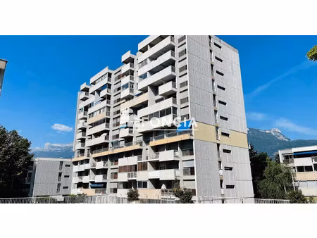 vente appartement 4 pièces 82.46 m² à echirolles (38130)  95 000 €