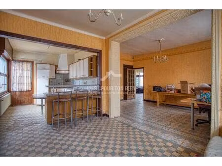 nouveau : investissement idéal - immeuble de 260m² (maison  co