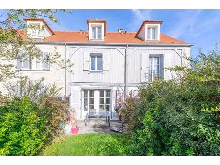 maison 4 pièces 75 m² avec jardin à chavenay